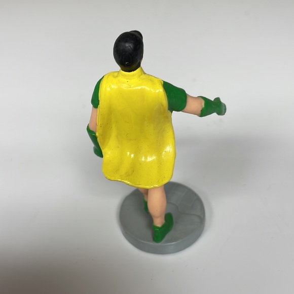 Robin lot - 6 Vintage Robin figures - All different pieces of Batman’s sidekick - Picture 12 of 16